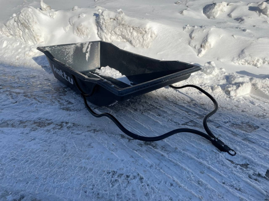 Сани-волокуши Kettu Kompakti с дышлом с боковым креплением